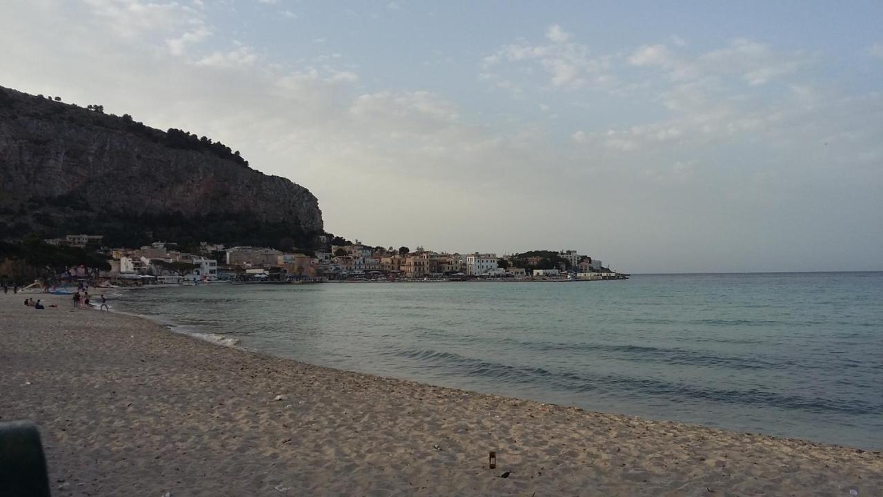 Alla Casetta Palermo Exterior photo
